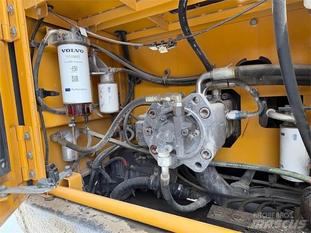 Volvo EC250EL Excavatoare pe șenile
