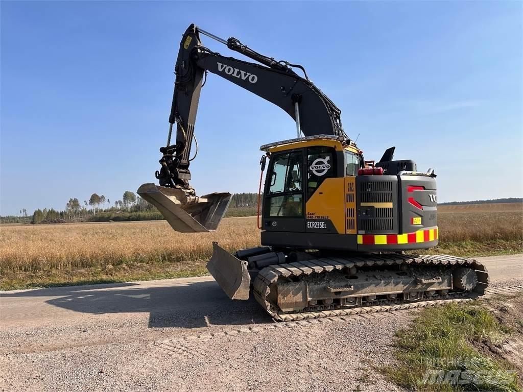 Volvo ECR235EL Excavatoare pe șenile
