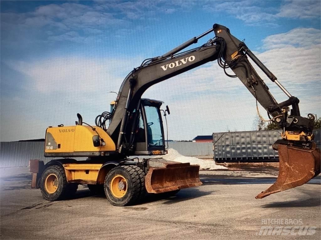 Volvo EW Excavatoare cu roti