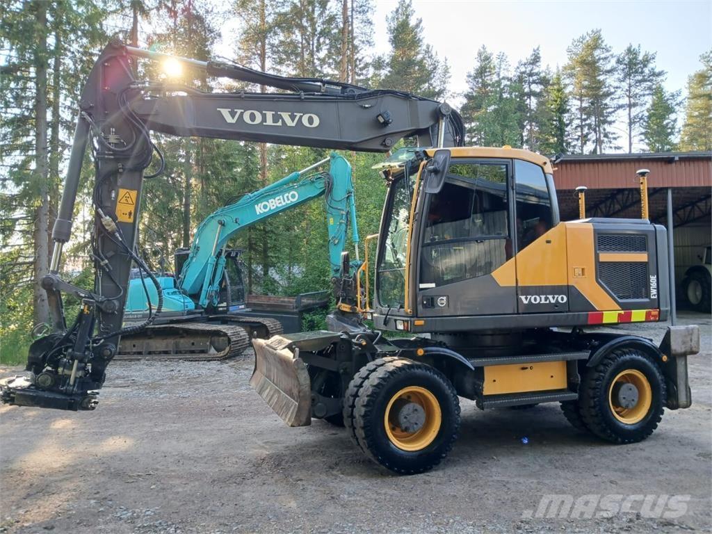 Volvo EW 160 E Excavatoare cu roti