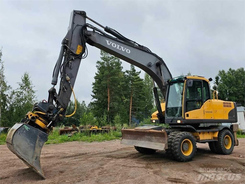 Volvo EW 180 C Excavatoare cu roti