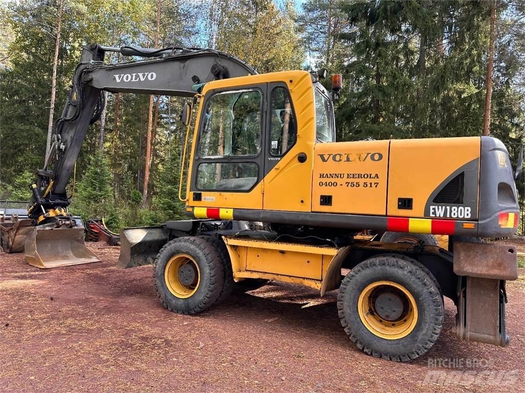 Volvo EW180B Excavatoare cu roti