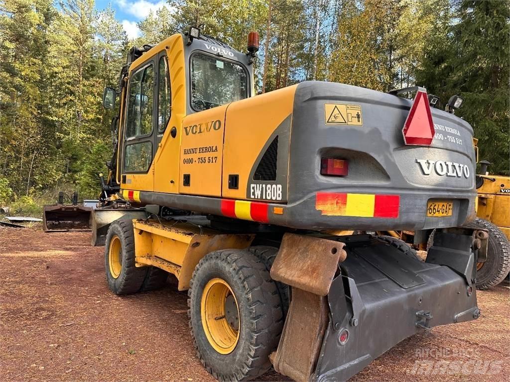 Volvo EW180B Excavatoare cu roti