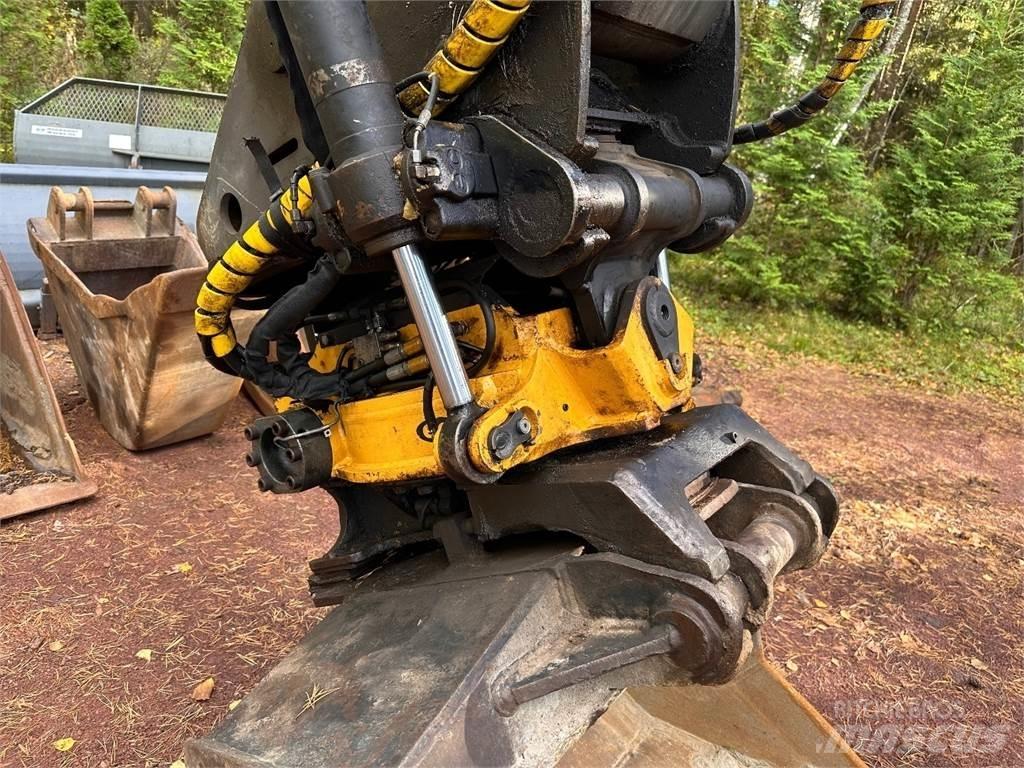Volvo EW180B Excavatoare cu roti