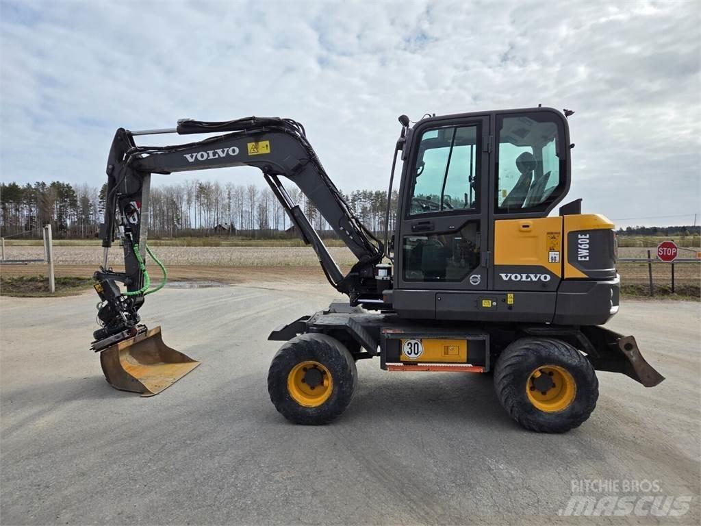 Volvo EW60E Excavatoare cu roti