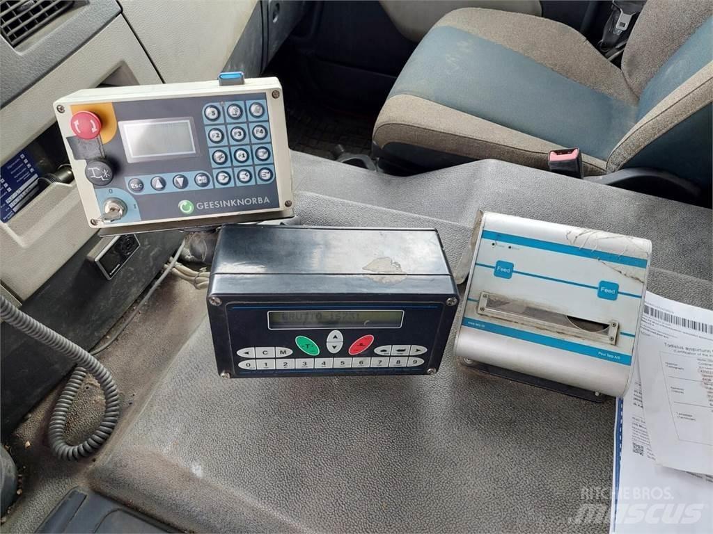Volvo FE 320 4x2 Altele