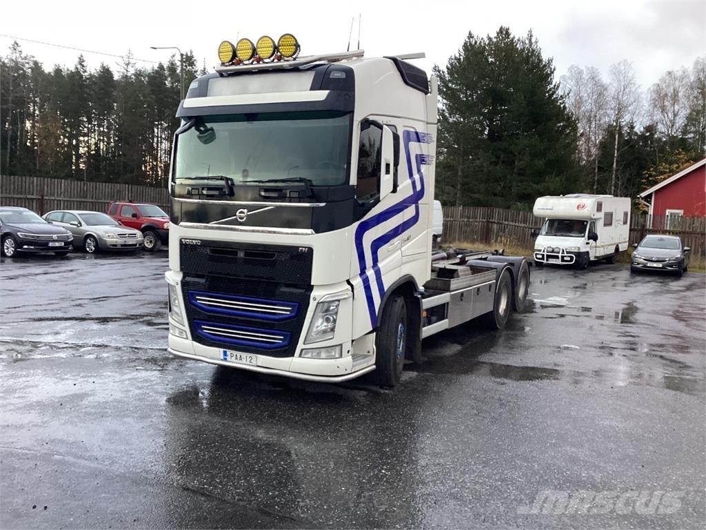 Volvo FH 540 Camion cu carlig de ridicare