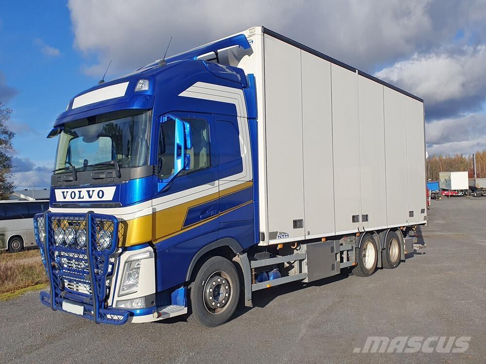 Volvo FH16 6x2 -17 Autocamioane