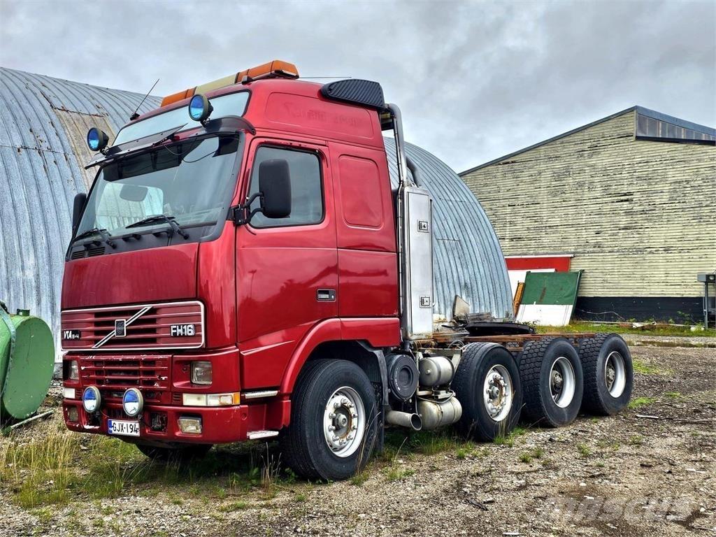 Volvo FH16 8x4 Autotractoare