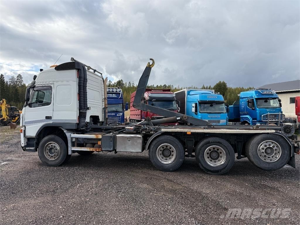 Volvo FM 12 8x4 Camion cu carlig de ridicare