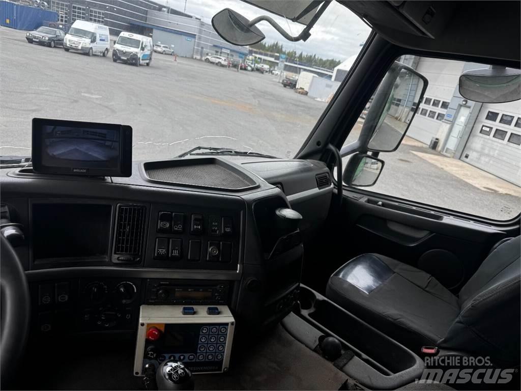 Volvo FM330 Altele