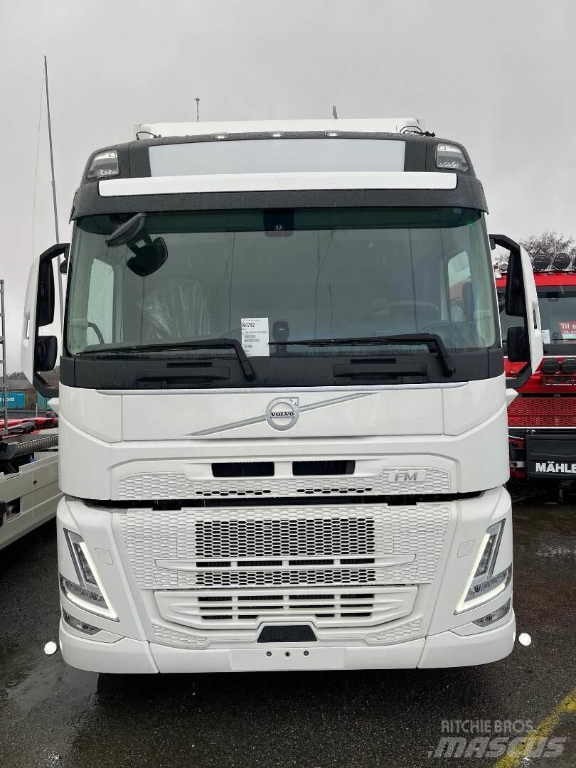Volvo FM330 4x2 Autocamioane