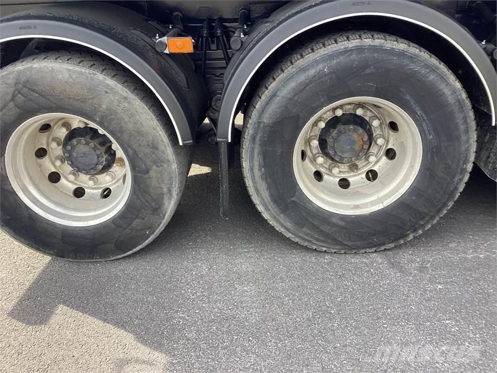 Volvo FMX 540 Autobasculanta