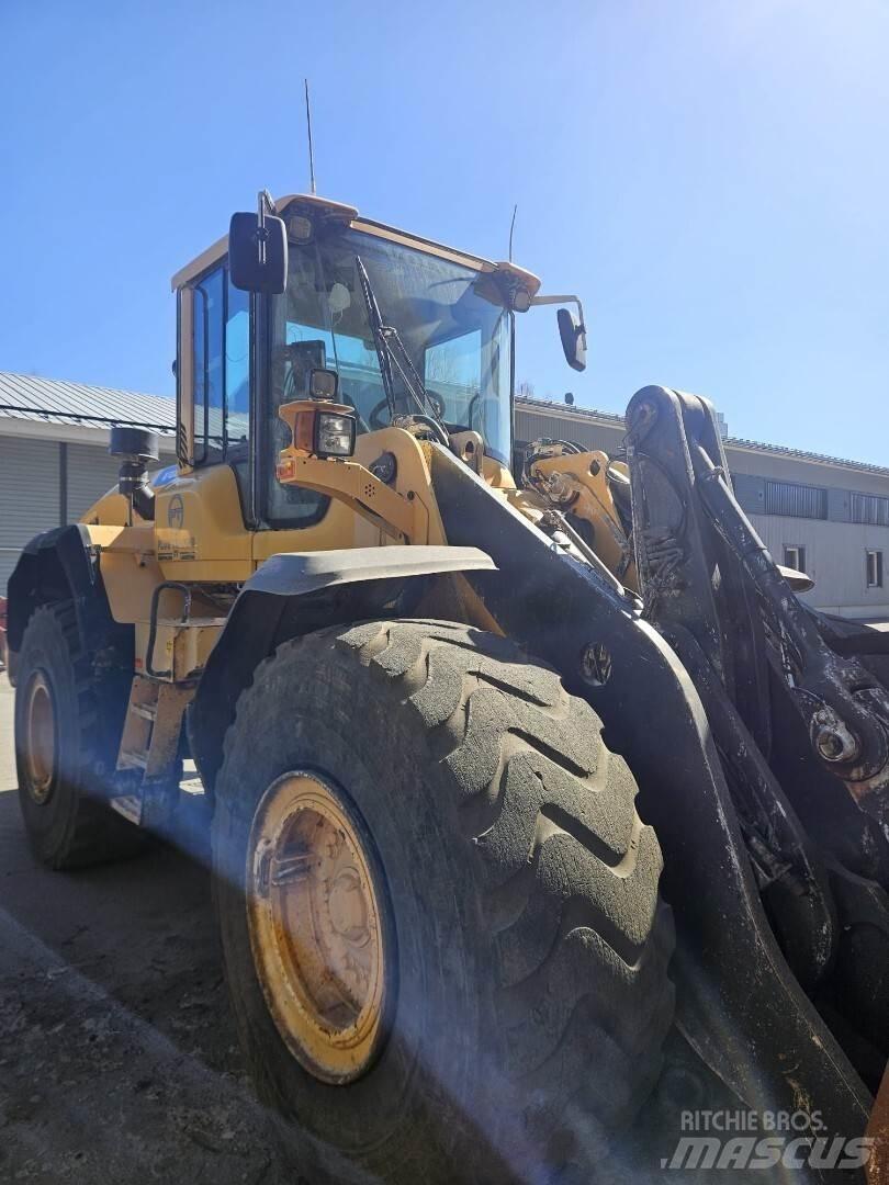 Volvo L 120G Incarcator pe pneuri