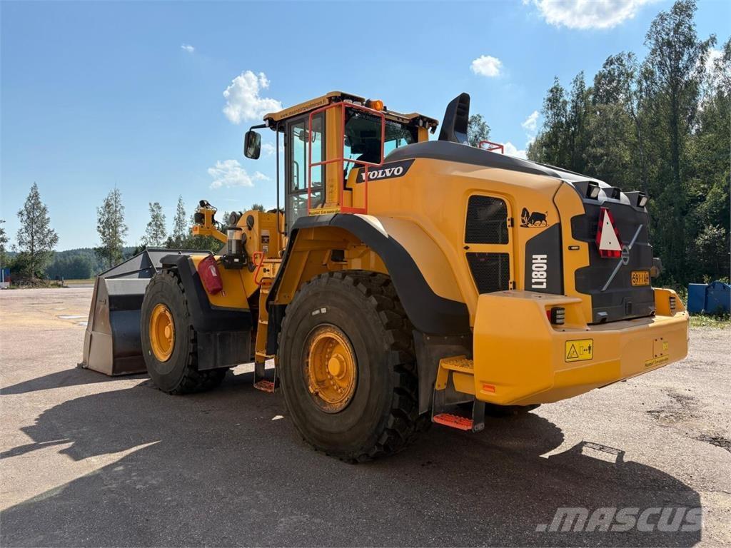 Volvo L 180 H Incarcator pe pneuri