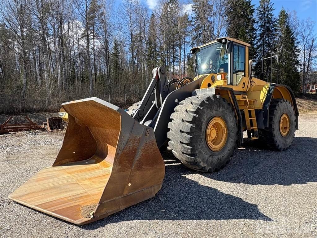 Volvo L 220 F Incarcator pe pneuri