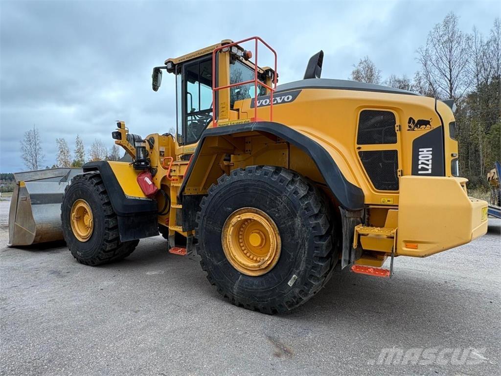 Volvo L 220 H Incarcator pe pneuri