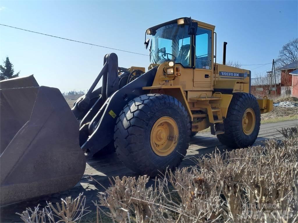 Volvo L120C Incarcator pe pneuri