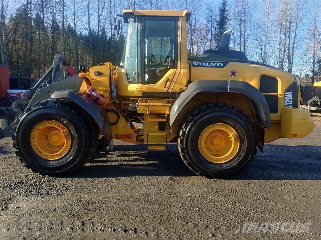Volvo L120H Incarcator pe pneuri