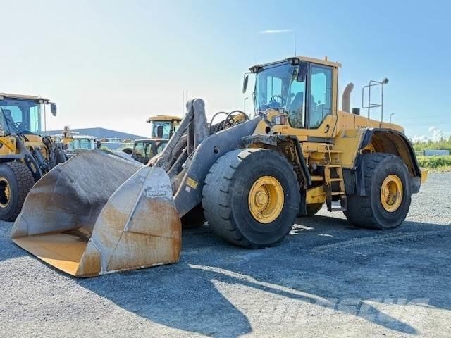 Volvo L220F Incarcator pe pneuri