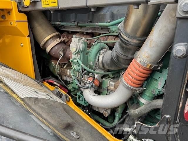 Volvo L250H Incarcator pe pneuri