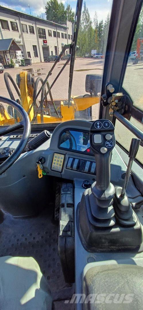 Volvo L25B-P Incarcator pe pneuri