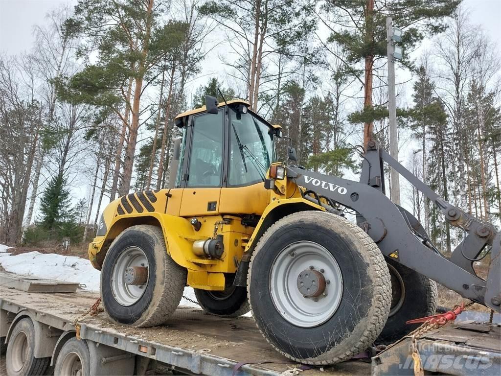 Volvo L40 Incarcator pe pneuri
