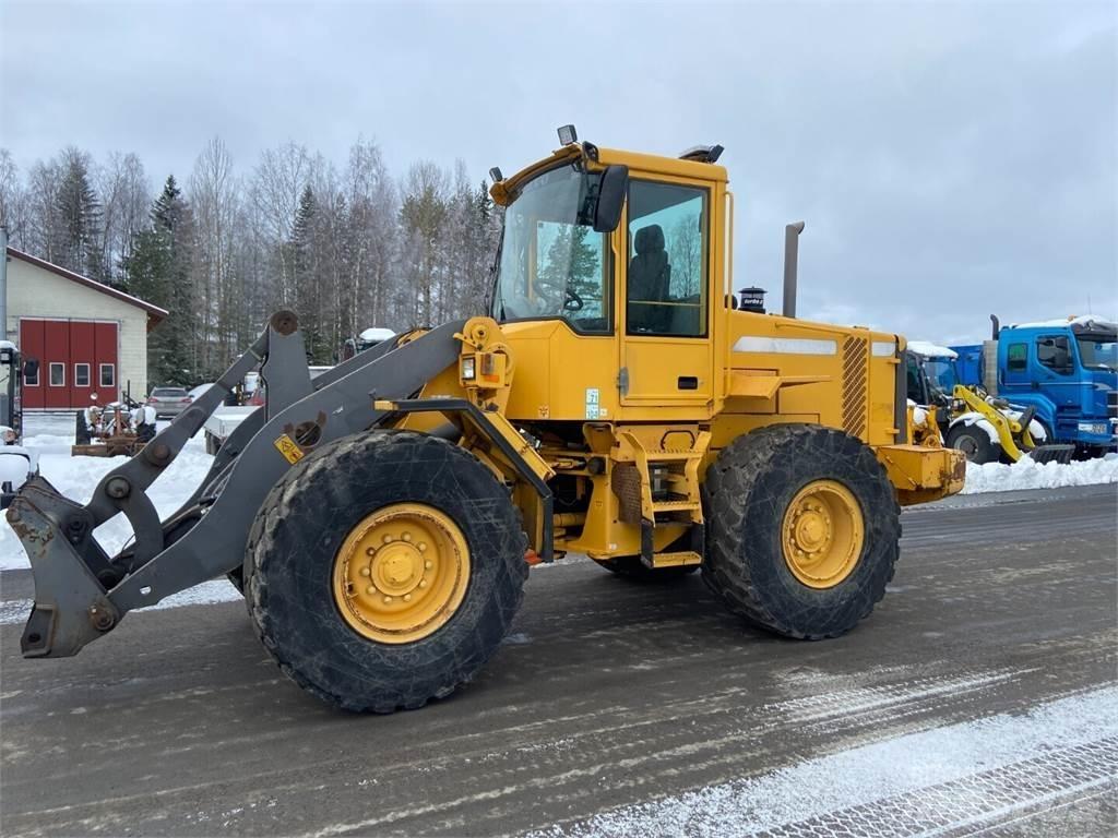 Volvo L70D Incarcator pe pneuri
