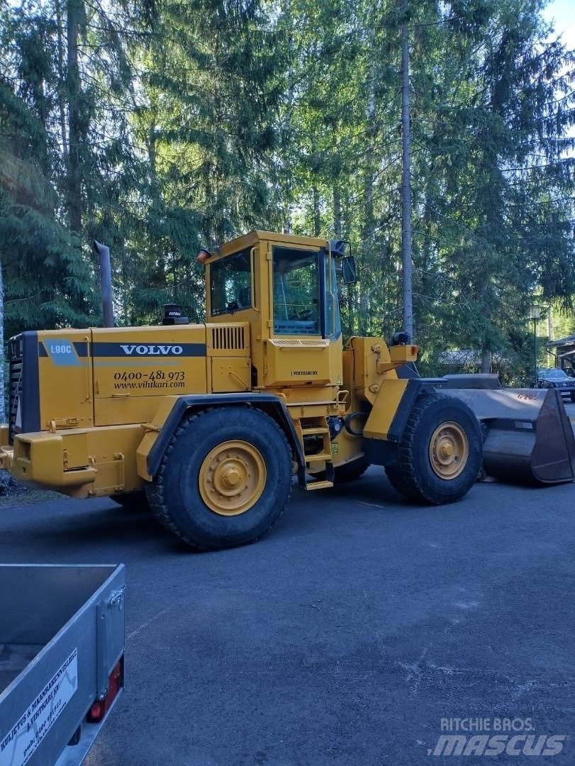 Volvo L90C Incarcator pe pneuri