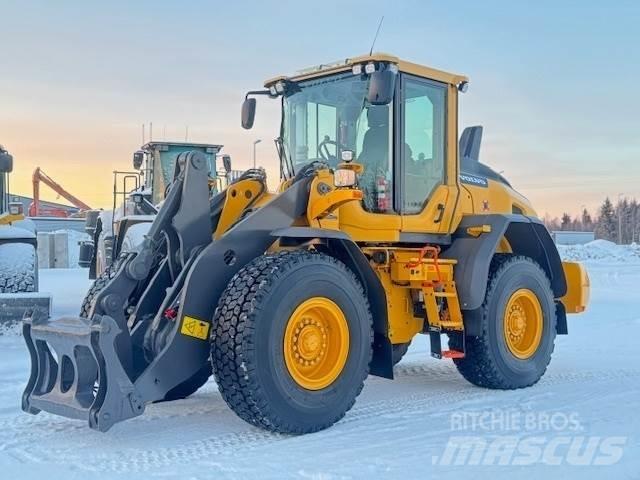 Volvo L90H Incarcator pe pneuri