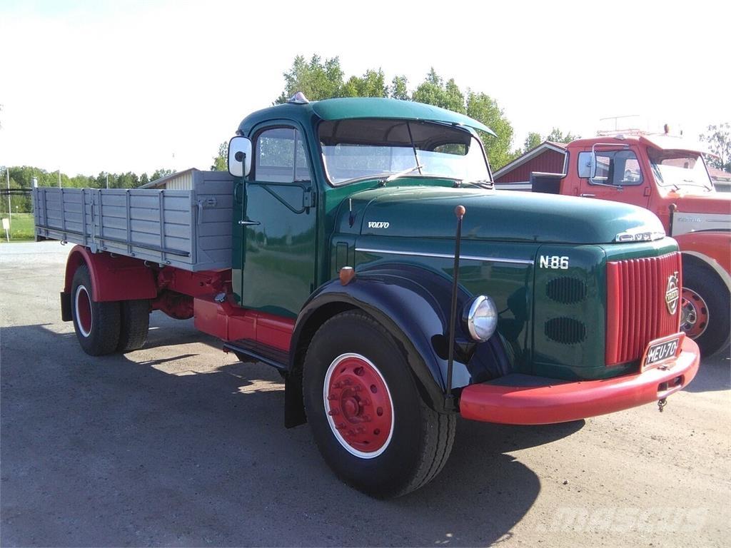 Volvo N 86 Camioane platforma/prelata