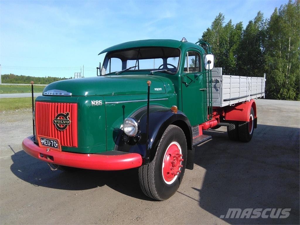 Volvo N 86 Camioane platforma/prelata