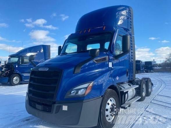 Freightliner CASCADIA 116 Autotractoare