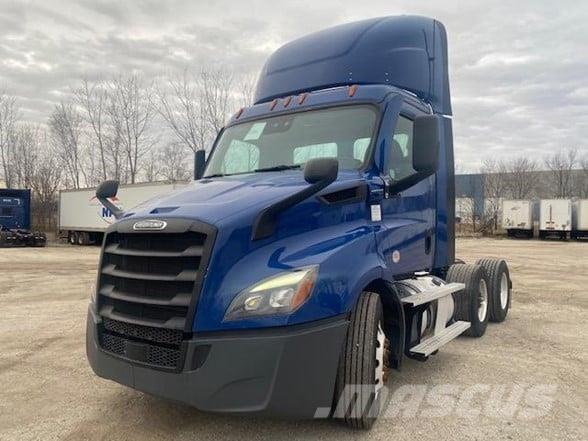 Freightliner CASCADIA 116 Autotractoare