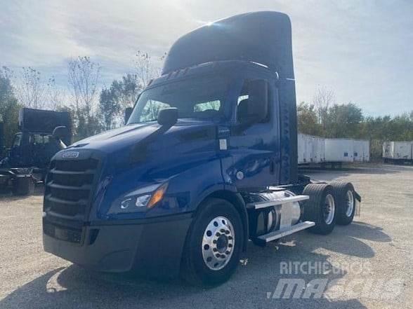 Freightliner CASCADIA 116 Autotractoare