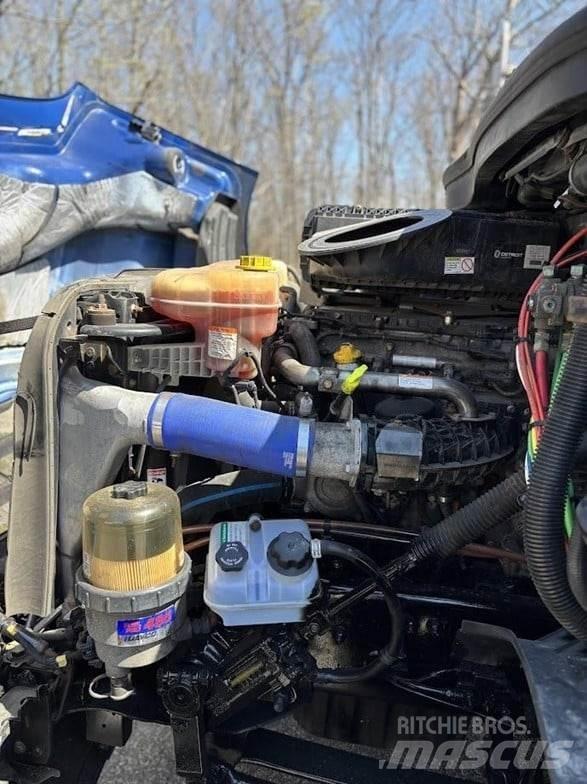 Freightliner CASCADIA 116 Autotractoare