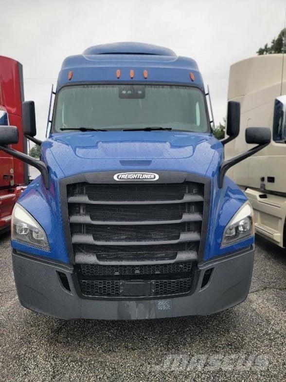 Freightliner CASCADIA 116 Autotractoare