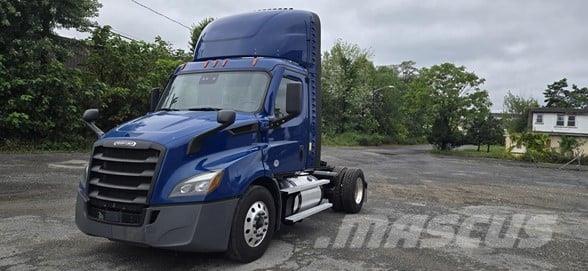 Freightliner CASCADIA 116 Autotractoare