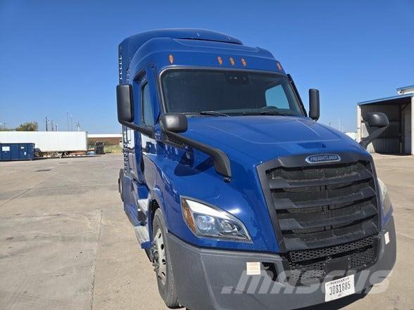 Freightliner CASCADIA 116 Autotractoare