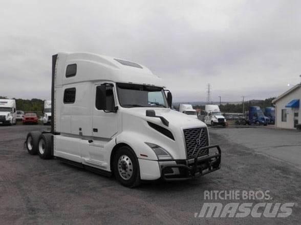 Volvo VNL64T860 Autotractoare