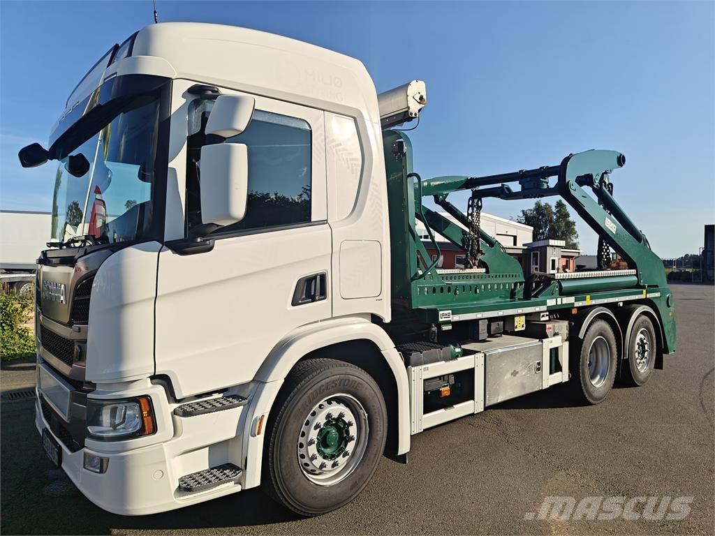 Scania P370 Camion cu incarcator