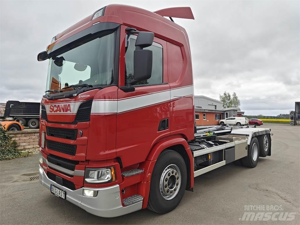 Scania R500 Camion cu carlig de ridicare
