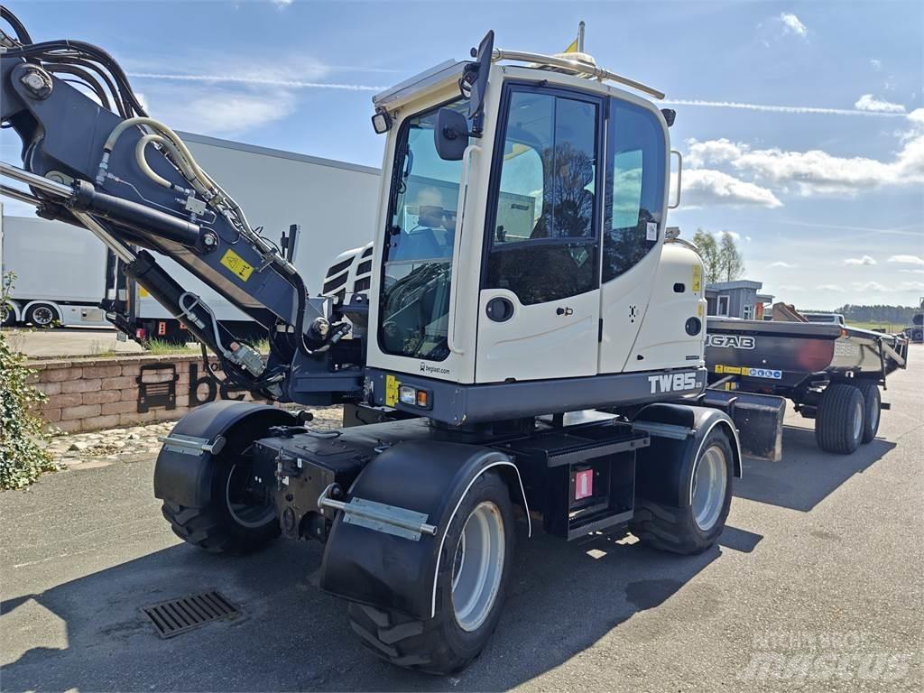 Terex TW85 Excavatoare 7t - 12t