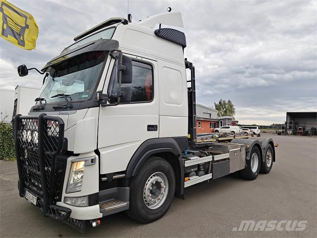 Volvo FM460 Camion cu carlig de ridicare