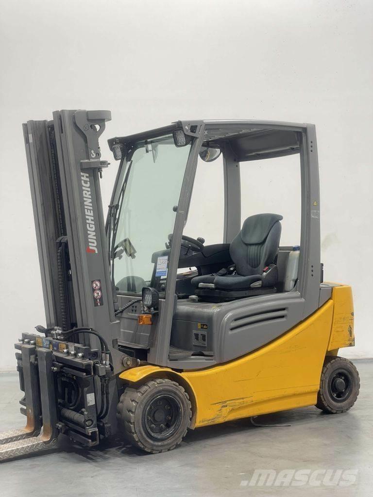 Jungheinrich EFG 320 Stivuitor electric