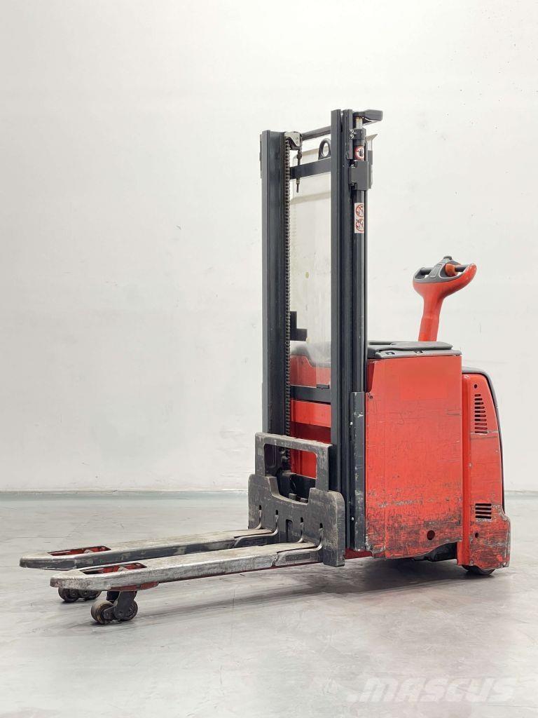Linde D12-133 Transpaleta manuala