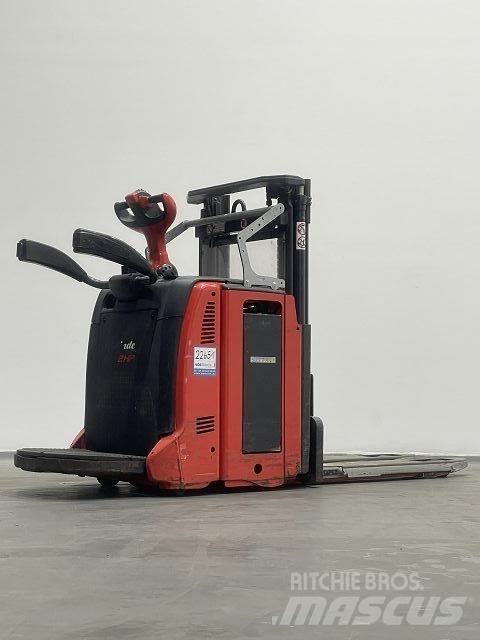 Linde D12HPAP Transpaleta manuala