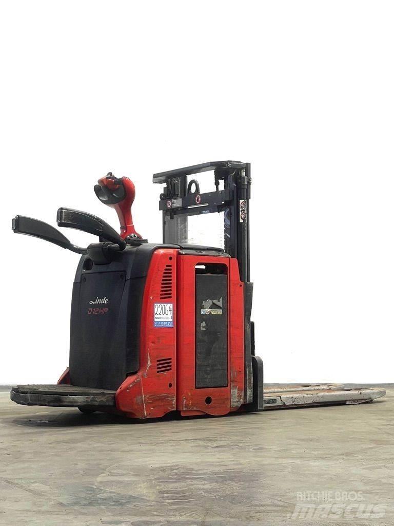 Linde D12HPAP-133 Transpaleta manuala