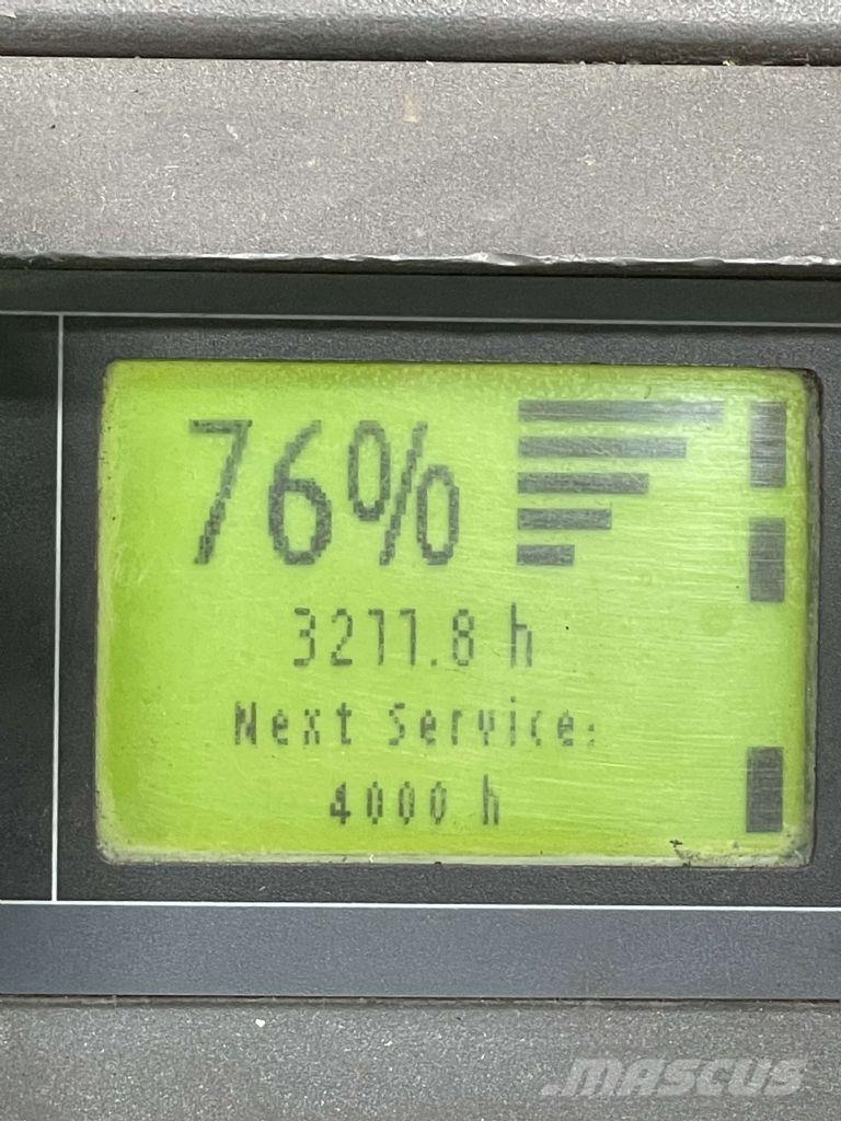 Linde D12HPAP-133 Transpaleta manuala