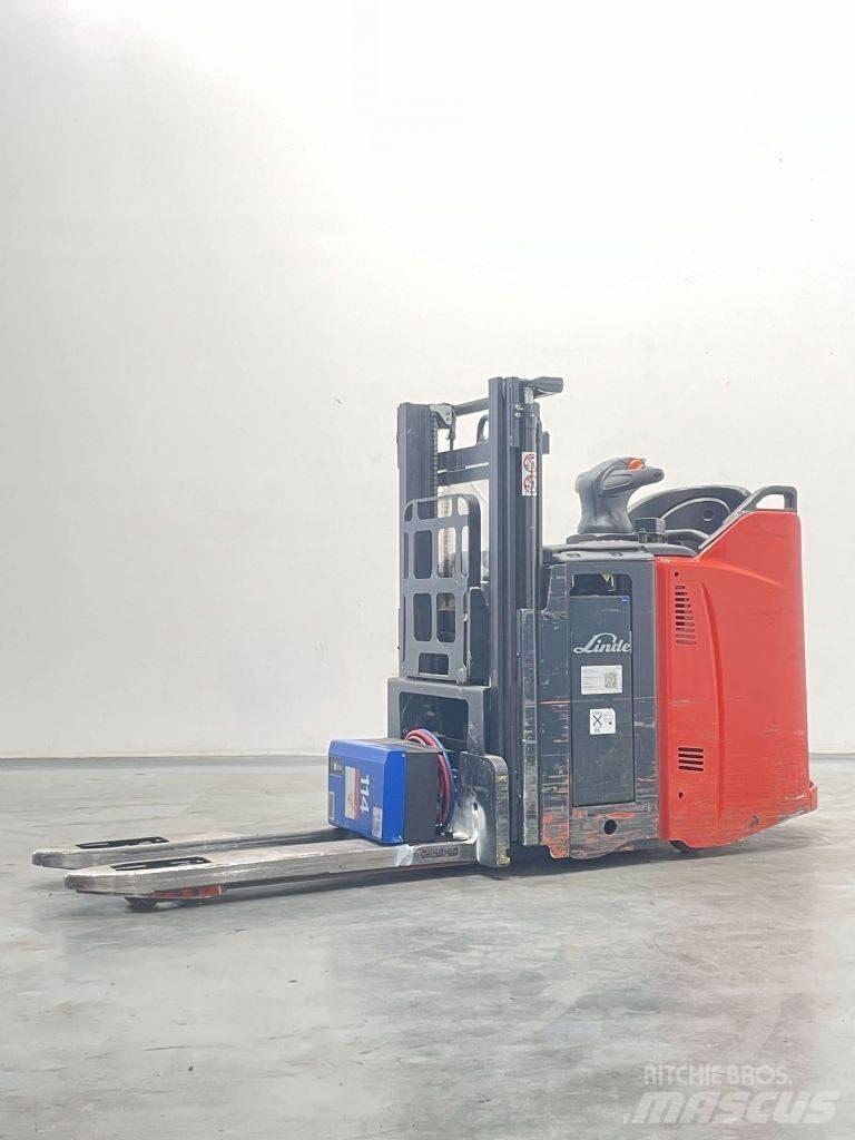 Linde D12SPHP-133 Transpaleta manuala